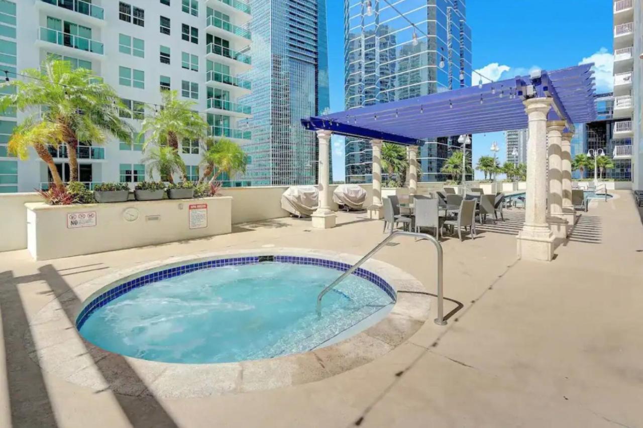 شقة Modern 1 Bed In The Heart Of Brickell With Free Parking ميامي المظهر الخارجي الصورة