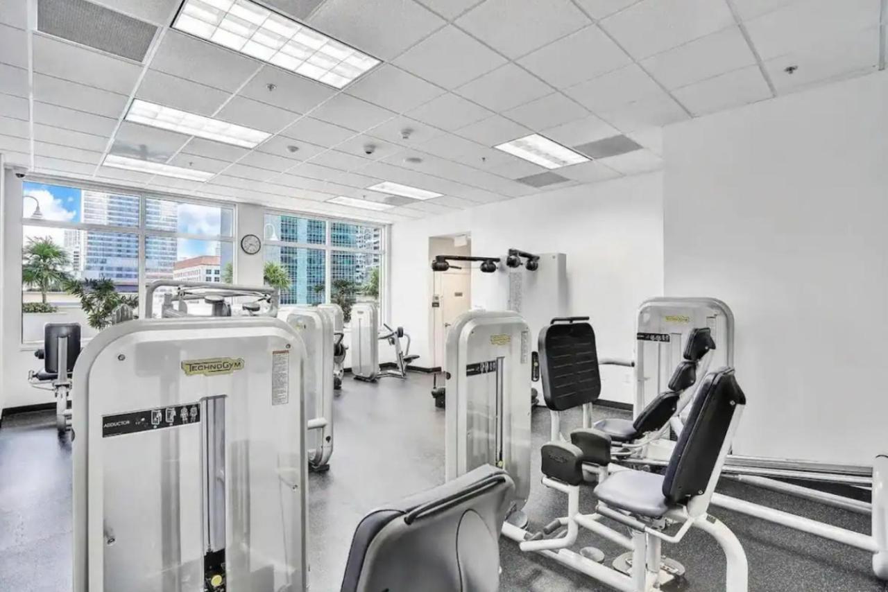 شقة Modern 1 Bed In The Heart Of Brickell With Free Parking ميامي المظهر الخارجي الصورة